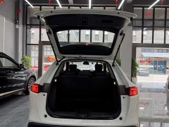 Honda Vezel 1.5L CVT Tech Edition - ფოტო 16