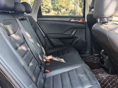 Volkswagen Touareg 280TSI FWD Luxury Edition - ფოტო 6