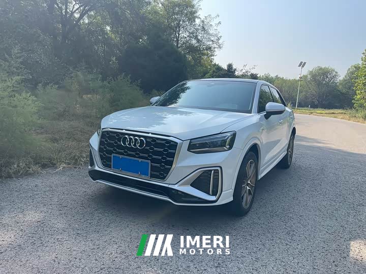 Audi Q2L 35 TFSI Fashion Dynamic - ავტომობილი ჩინეთიდან