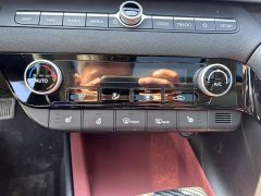 Hyundai Elantra 1.5L CVT Luxury - ფოტო 10