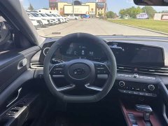 Hyundai Elantra 1.5L CVT Luxury - ფოტო 8