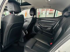 Skoda Octavia PRO TSI280 Prestige - ფოტო 10