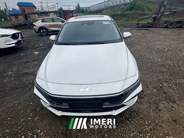 Hyundai Elantra 2023 1.5L CVT Luxury - ავტომობილი ჩინეთიდან
