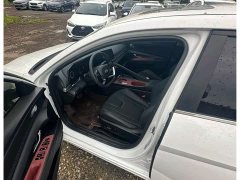 Hyundai Elantra 2023 1.5L CVT Luxury - ფოტო 13