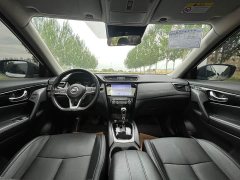Nissan Qashqai 2.0L FWD Smart Connect Comfort Edition - ფოტო 11