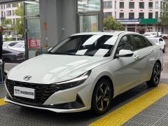 Hyundai Elantra 1.5L CVT GLX Elite - ფოტო 1