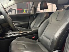 Hyundai Elantra 1.5L CVT Luxury - ფოტო 11