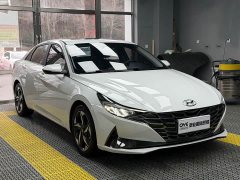 Hyundai Elantra 1.5L CVT Luxury - ფოტო 3