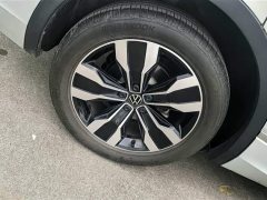 Volkswagen Tiguan L 380TSI Automatic AWD R-Line Premium 7-Seater - ფოტო 19