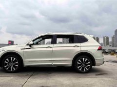 Volkswagen Tiguan L 380TSI Automatic AWD R-Line Premium 7-Seater - ფოტო 2