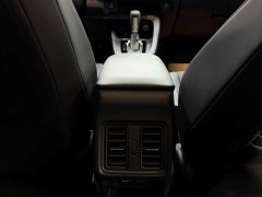 Honda Vezel 1.5L CVT Pioneer Edition - ფოტო 14
