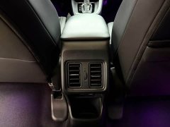Honda Vezel 1.5L CVT Pioneer Edition - ფოტო 14