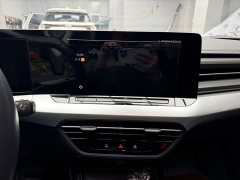 Volkswagen Lingdu L 280TSI DSG Dazzling Red Edition - ფოტო 13