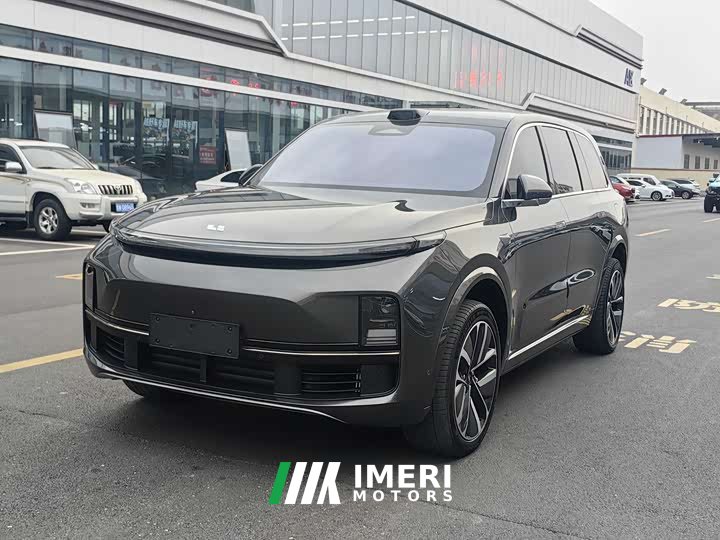 Li Auto L9 2022 Max - ავტომობილი ჩინეთიდან