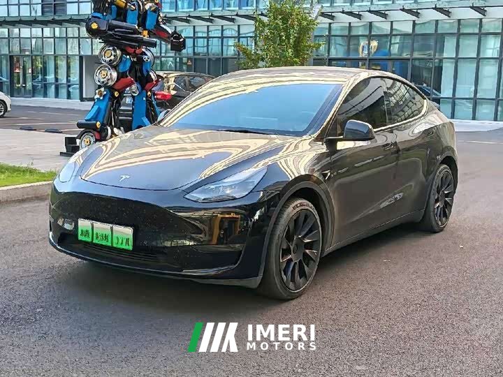Tesla Model Y Long Range All-Wheel Drive - ავტომობილი ჩინეთიდან