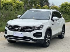 Volkswagen Taos 280TSI FWD Luxury Smart Connected Edition - ფოტო 1