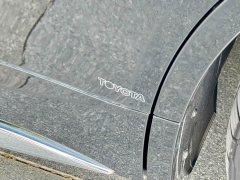 Toyota Alphard Hybrid 2.5L Premium Edition - ფოტო 13