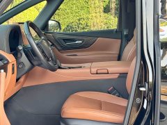 Toyota Alphard Hybrid 2.5L Premium Edition - ფოტო 4