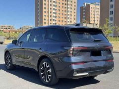 Ford Edge L 2.0T EcoBoost AWD Seven-Seat Premier - ფოტო 7