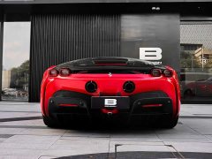 Ferrari SF90 3.9T V8 Stradale - ფოტო 7