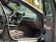 BMW 7 Series 730Li M Sport Package - ფოტო 10
