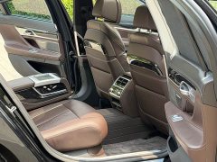 BMW 7 Series 730Li M Sport Package - ფოტო 12