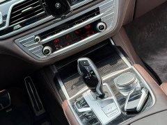 BMW 7 Series 730Li M Sport Package - ფოტო 17