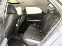 Hyundai Elantra 2022 1.5L CVT Luxury - ფოტო 13