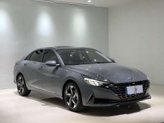 Hyundai Elantra 2022 1.5L CVT Luxury - ფოტო 3