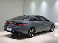 Hyundai Elantra 2022 1.5L CVT Luxury - ფოტო 6