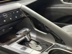 Hyundai Elantra 2022 1.5L CVT Luxury - ფოტო 8