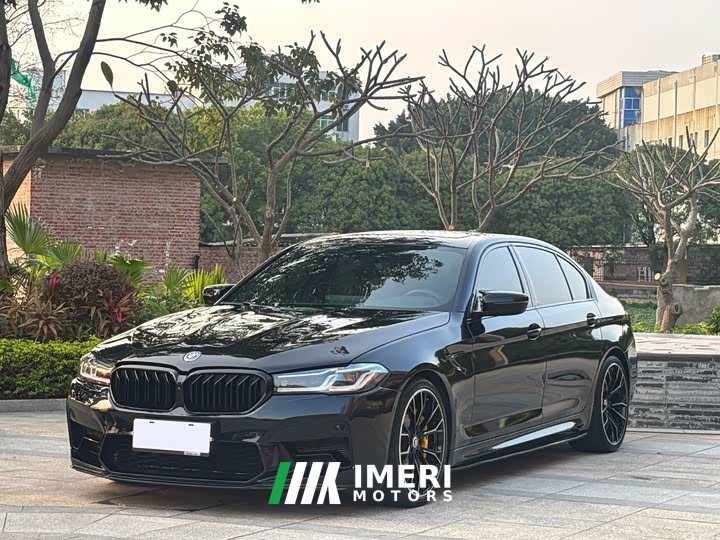 BMW 5 Series Facelift 530Li Luxury M Sport Package - ავტომობილი ჩინეთიდან