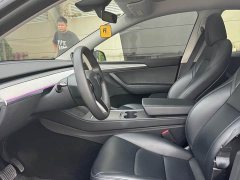 Tesla Model Y Rear-Wheel Drive - ფოტო 10