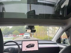 Tesla Model Y Rear-Wheel Drive - ფოტო 12