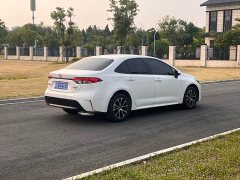 Toyota Corolla 1.8L CVT Luxury - ფოტო 8