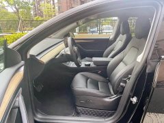 Tesla Model Y Rear-Wheel Drive - ფოტო 17