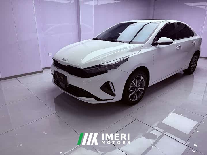 Kia K3 1.5L CVT Luxury Edition - ავტომობილი ჩინეთიდან
