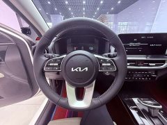 Kia K3 1.5L CVT Luxury Edition - ფოტო 13
