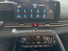 Hyundai Elantra 2023 1.5L CVT Luxury - ფოტო 10