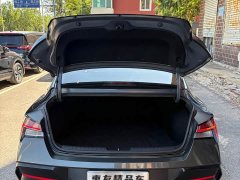 Hyundai Elantra 1.5L CVT Luxury - ფოტო 11