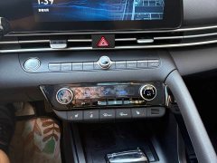 Hyundai Elantra 1.5L CVT Luxury - ფოტო 13