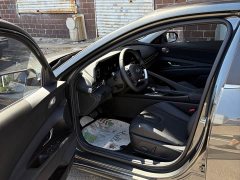 Hyundai Elantra 1.5L CVT Luxury - ფოტო 7