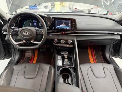 Hyundai Elantra 2023 1.5L CVT GLX Elite - ფოტო 11