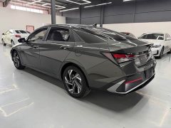 Hyundai Elantra 2023 1.5L CVT GLX Elite - ფოტო 4