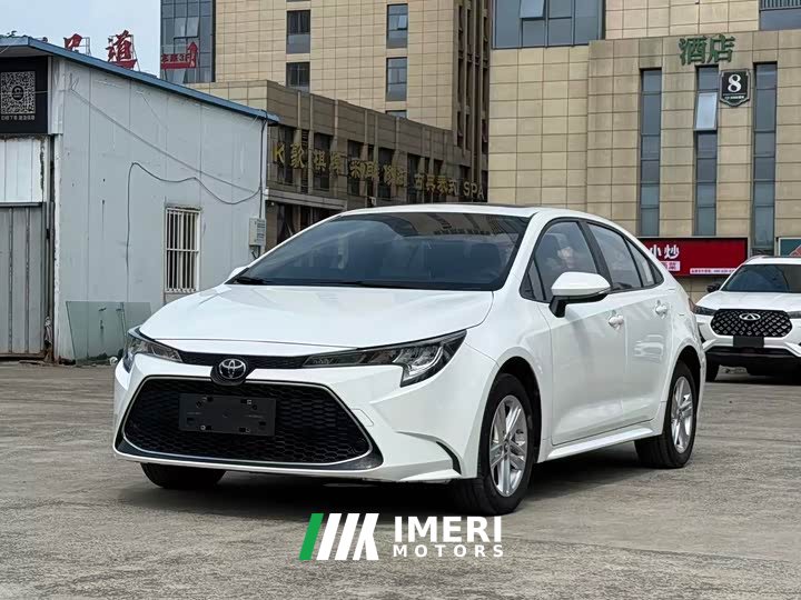 Toyota Corolla 1.8L CVT Luxury
