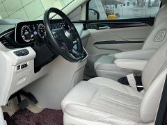 Buick GL8 Avenir Six-Seat Wisdom Courtesy Edition - ფოტო 8