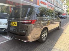 Buick GL8 Land Business Class 652T Luxury - ფოტო 4