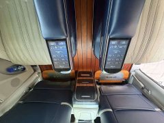 Buick GL8 Land Business Class 652T Luxury - ფოტო 9