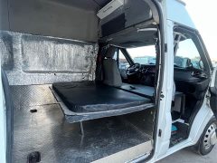 Jianglin Fushun Jiangling Fushun 2.0T Manual Box Truck Long Wheelbase High Roof 3-Seater - ფოტო 10