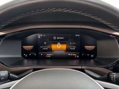 Volkswagen Touareg 2022 280TSI FWD Luxury Edition - ფოტო 16